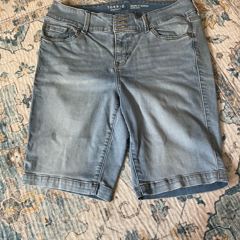 Torrid shorts Light Blue Denim Bermuda length soft stretch